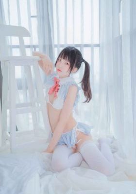 加油站的6个瑞士女孩_HD在线观看视频