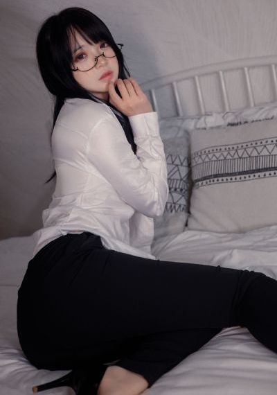 白世莉一对一_BD英语高清视频观看