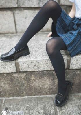 屋顶的散步者在线观看_BD高清视频观看