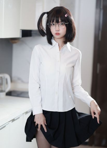 商务旅行和女老板的帽子_HD免费观看