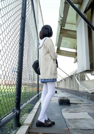 教室里的激情_1080免费高清观看