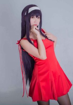 铃木一彻的av无删减免费观看_720电影完整版在线观看